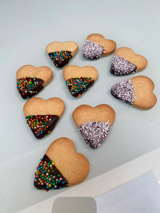 Galletas de Mantequilla con Chocolate y Mostacillas o Coco Rallado